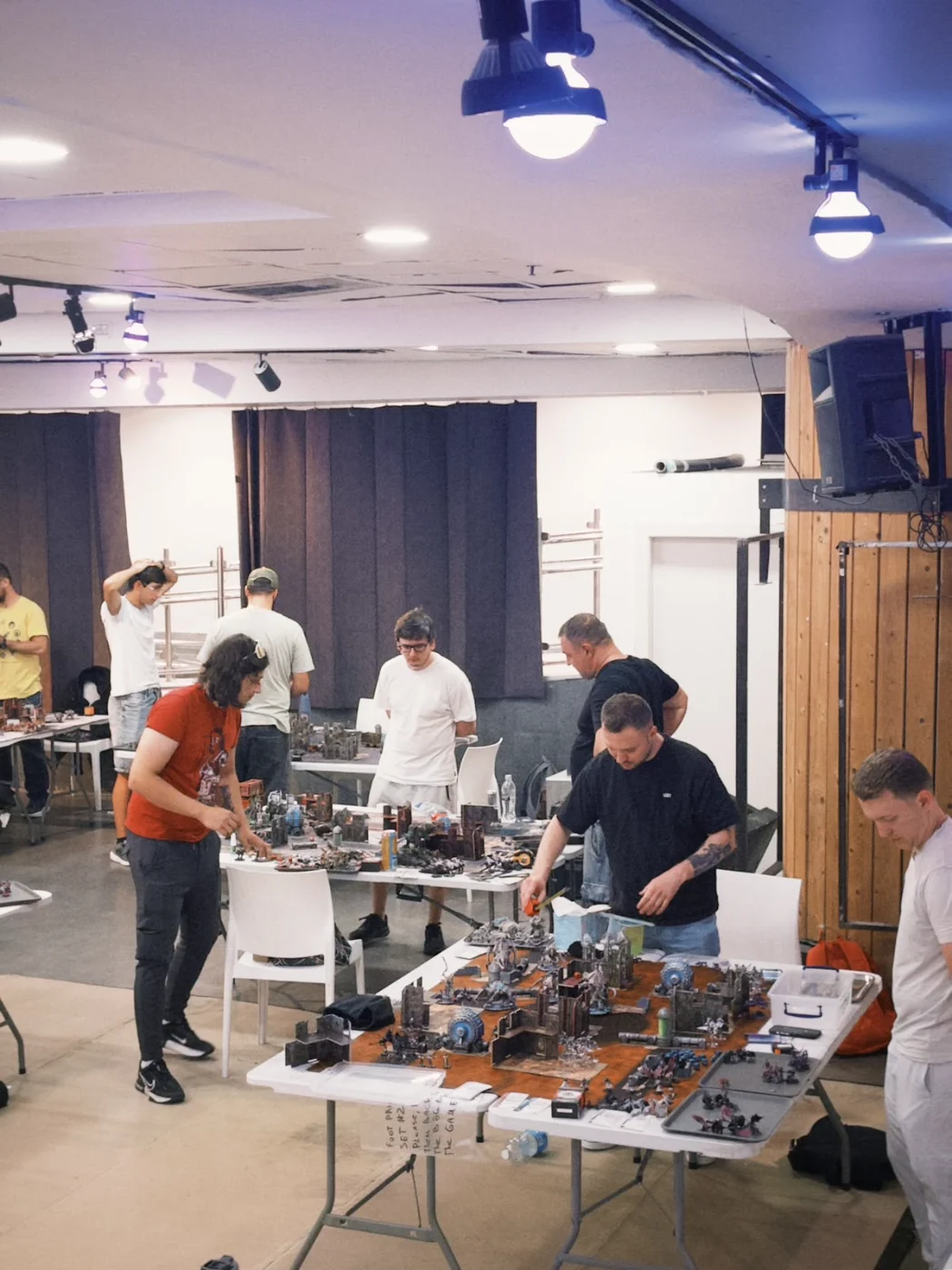 Tournament tables mid-game